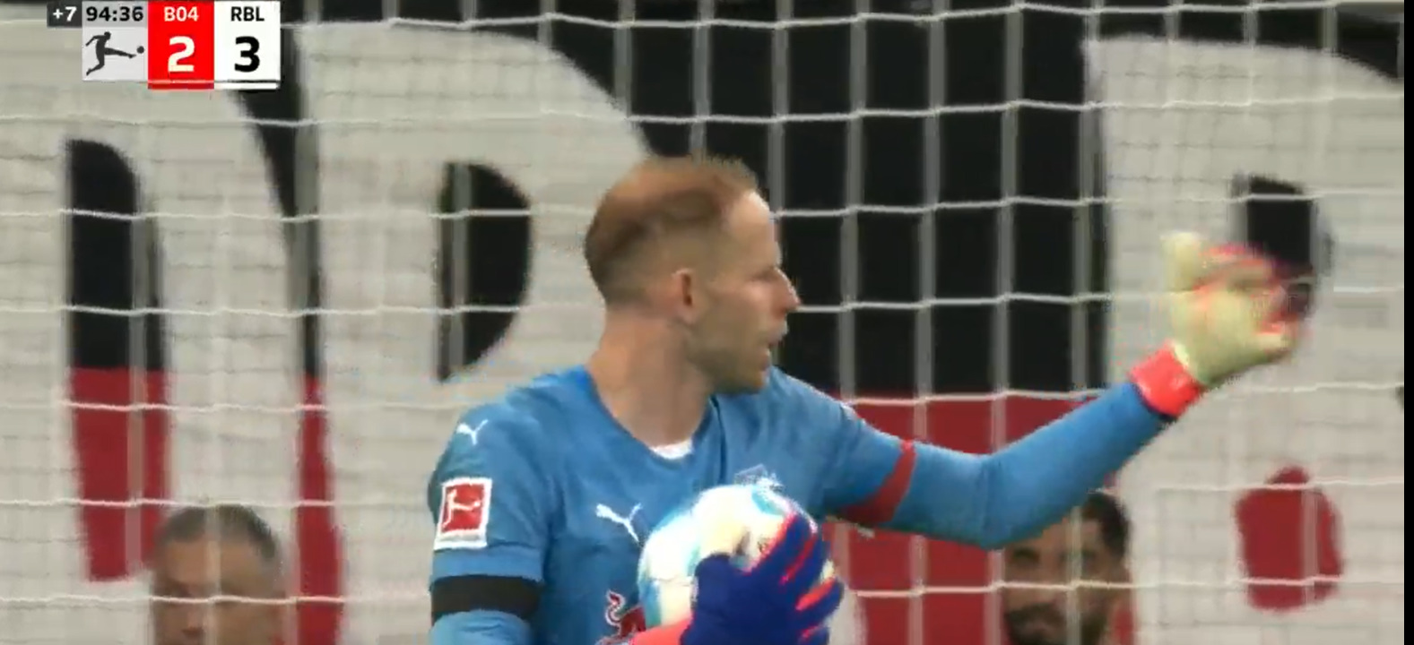 Gulácsi Péter nagy bravúrokat mutatott be a Leverkusen ellen –  VIDEÓ